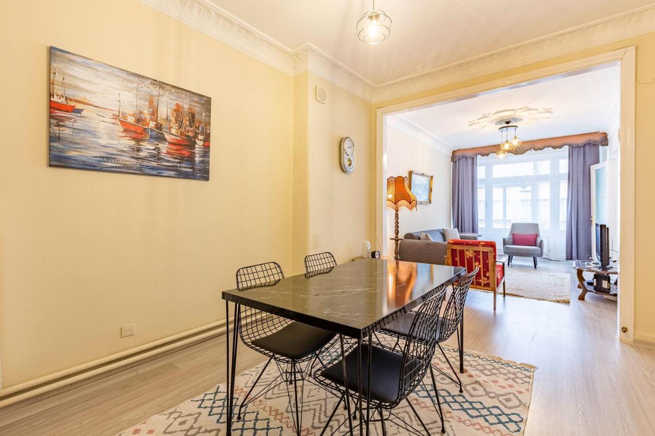 Charming Apartment Surrounded By Vibrant Attractions In Kadikoy Istanbul Luaran gambar