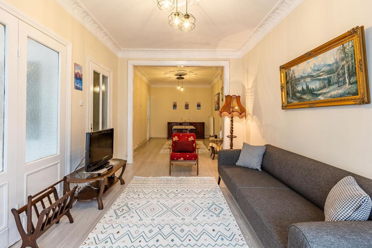 Charming Apartment Surrounded By Vibrant Attractions In Kadikoy Istanbul Luaran gambar